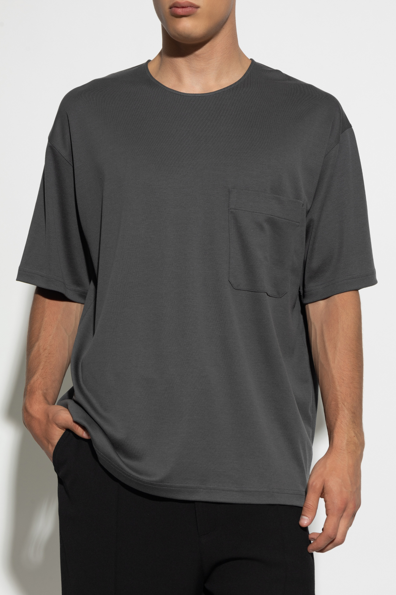 【送料&関税込】Lemaire Pocket T-shirt Grey T-shirt with pocket Lemaire - Vitkac AS